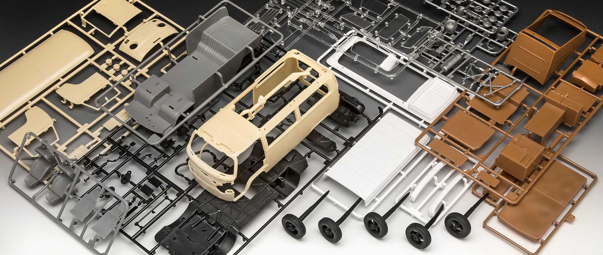 EasyClick auto 07676 - VW T2 Camper (1:24)