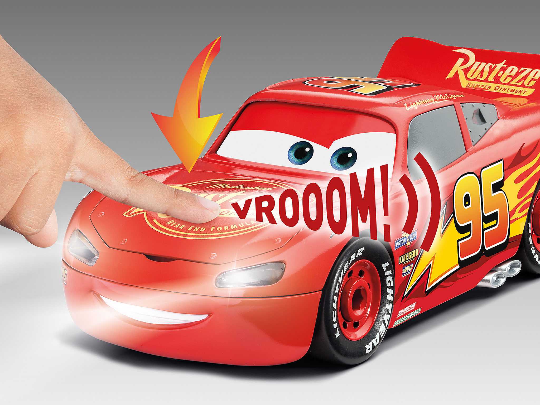 First Construction auto 00920 - Lightning McQueen (světelné a zvukové efekty) (1:20)