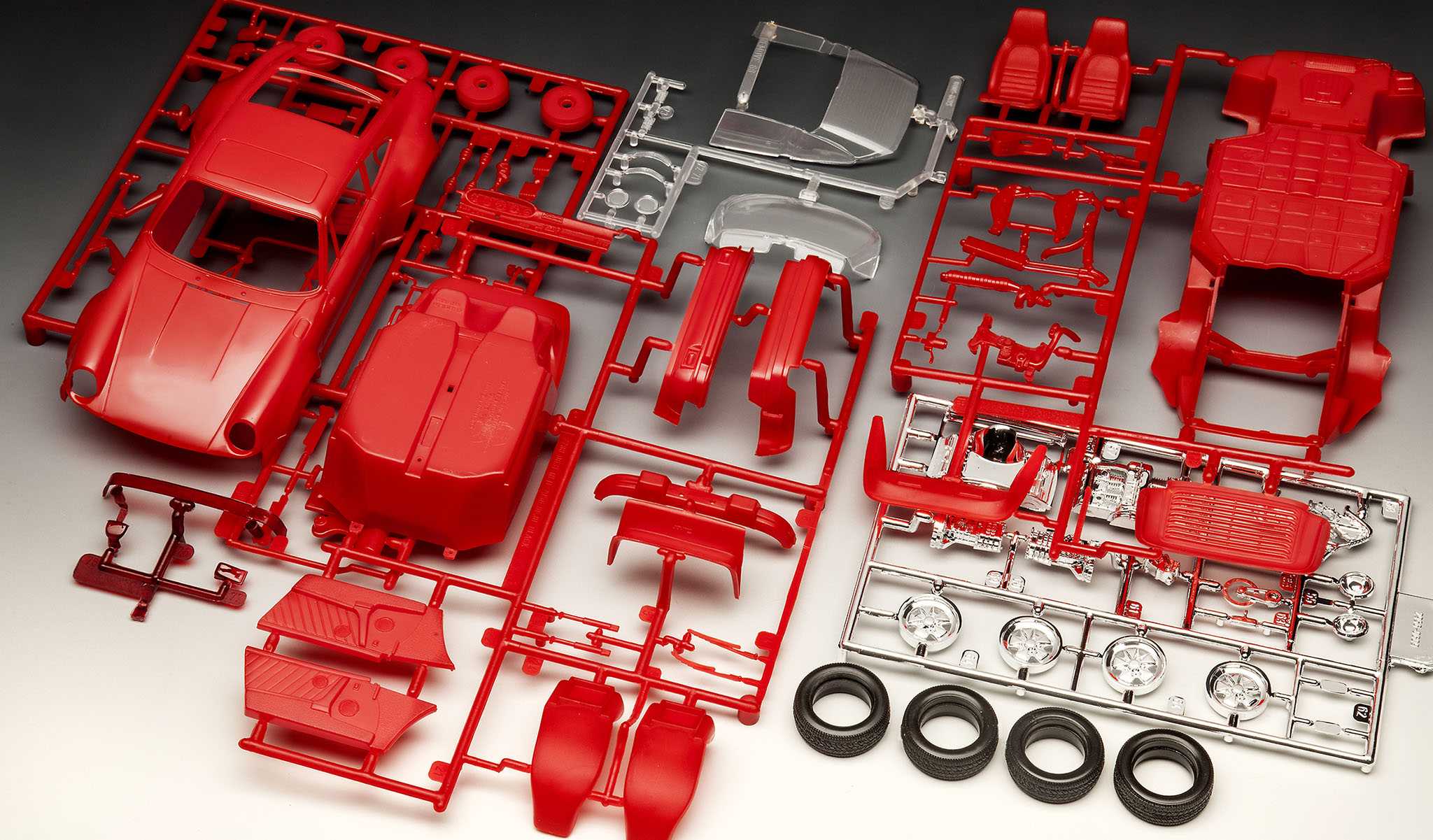 Gift-Set auto 05634 - Porsche 911 Turbo (50th Anniversary) (1:24)