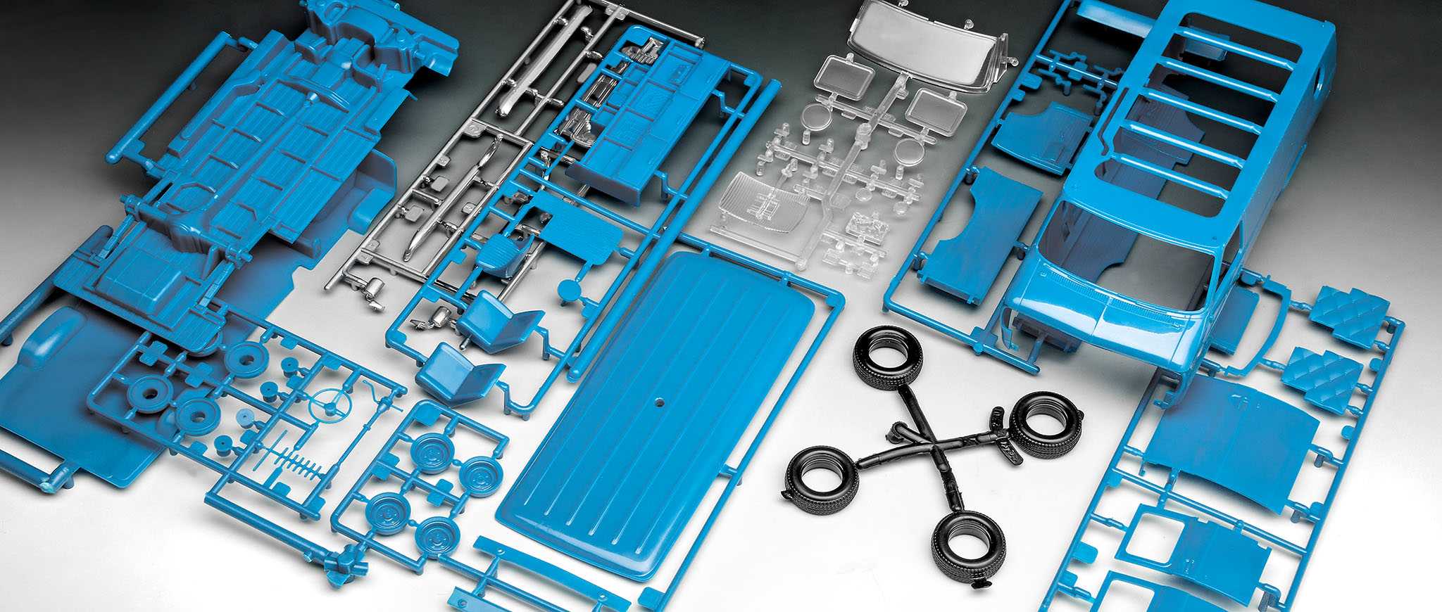 ModelSet STRANGER THINGS auto 67732 - GMC® WSQK Squawk Van (1:25)