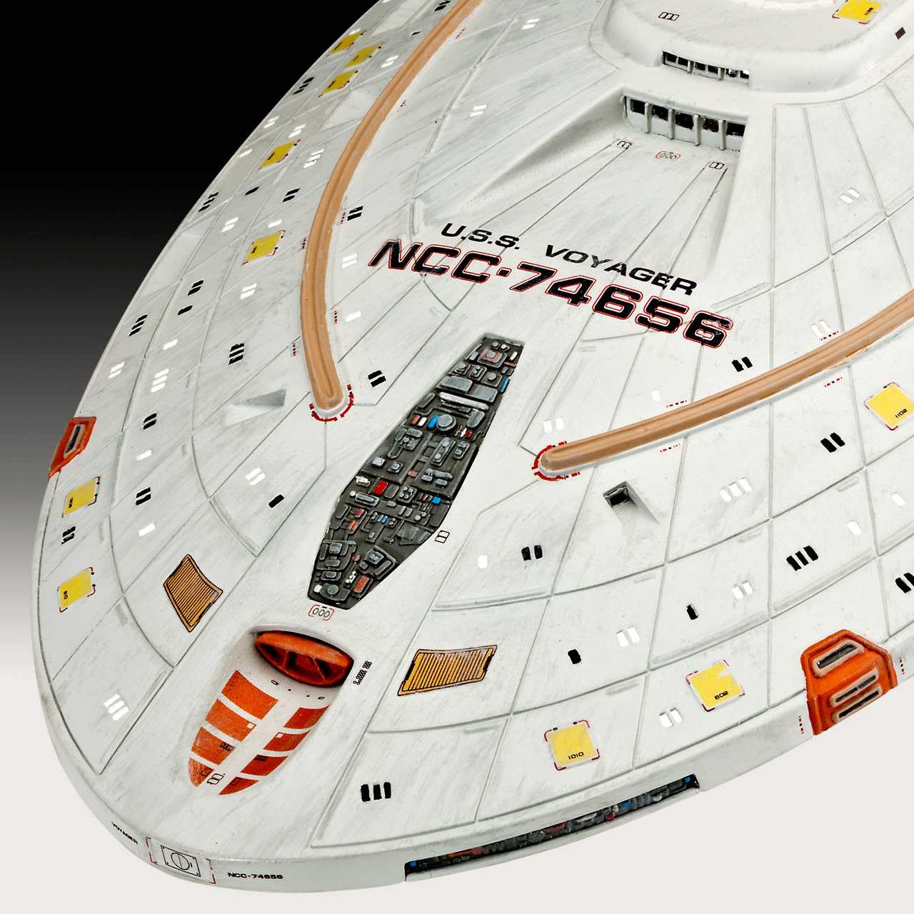 Plastic ModelKit Star Trek 04992 - U.S.S. Voyager (1:670)