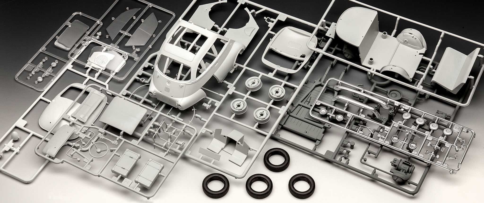 Plastic ModelKit auto 07735 - BMW Isetta 250 (70th Anniversary) (Exclusive Edition) (1:16)