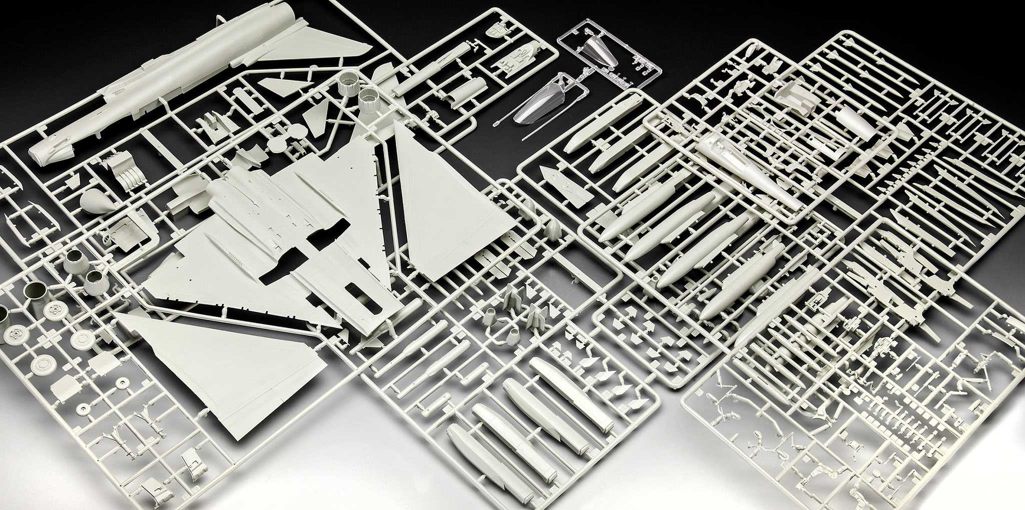 Plastic ModelKit letadlo 03753 - Eurofighter Typhoon FGR.4 (1:48)
