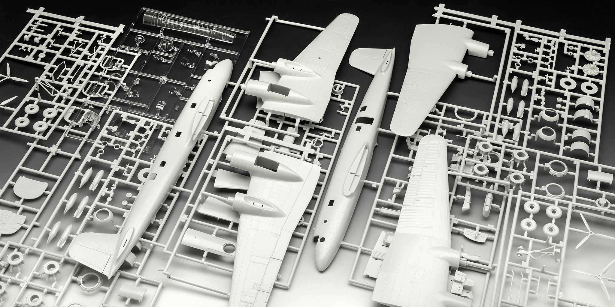Plastic ModelKit letadlo 03777 - Focke-Wulf Fw 200 C-5/C-8 Condor (1:72)