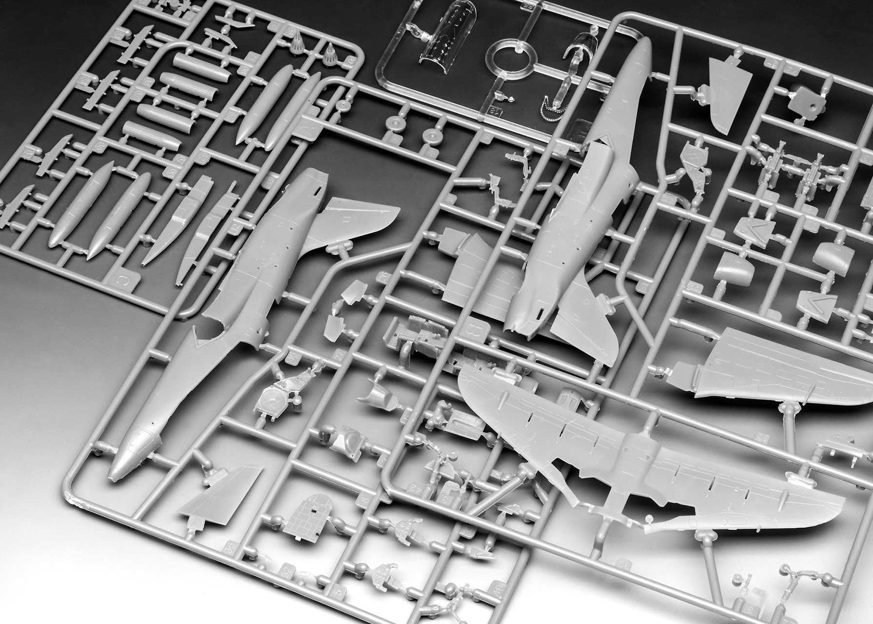 Plastic ModelKit letadlo 04970 - BAe Hawk T.1 (1:72)