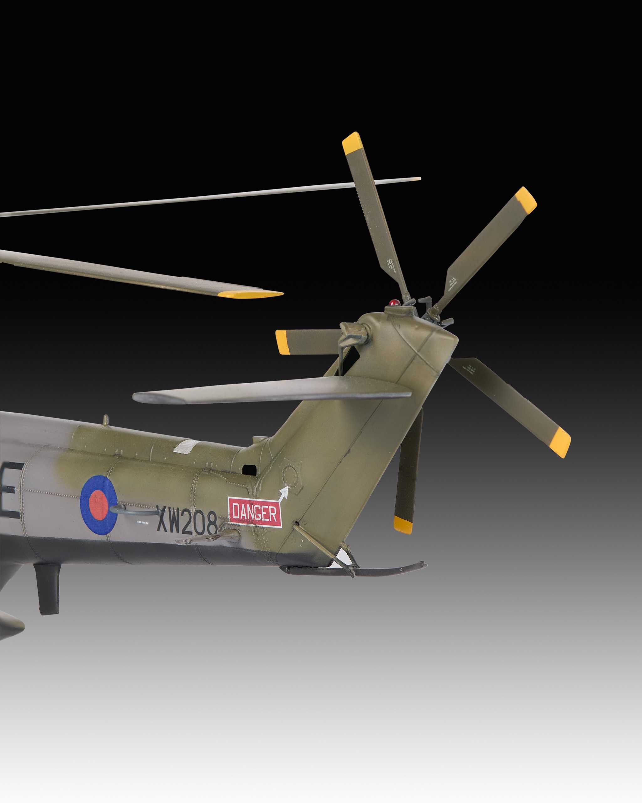 Plastic ModelKit vrtulník 03758 - SA 330/Westland Puma HC.1 (1:32)