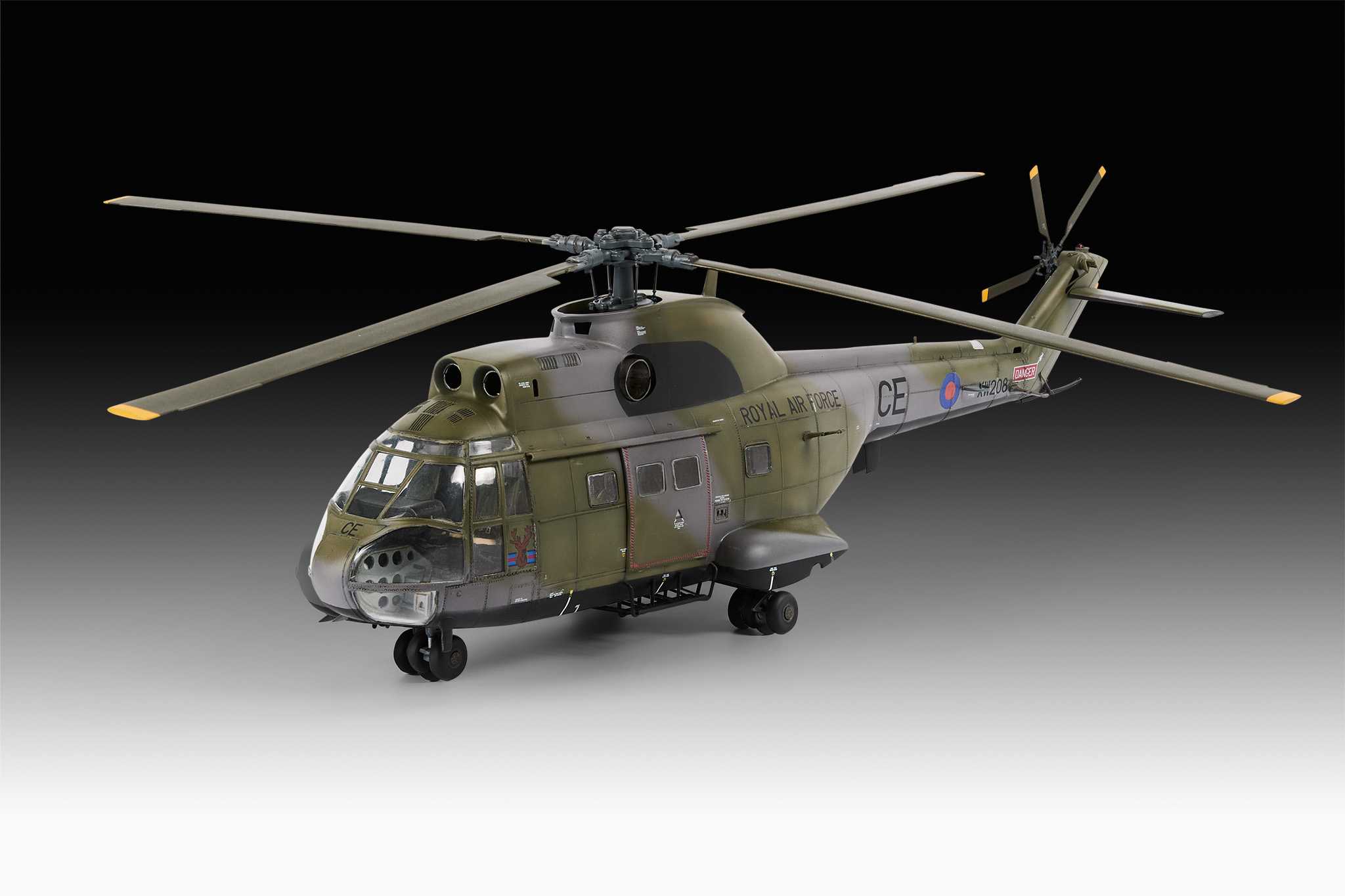 Plastic ModelKit vrtulník 03758 - SA 330/Westland Puma HC.1 (1:32)