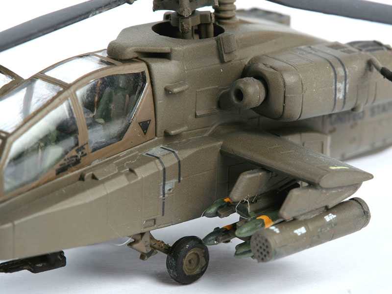 Plastic ModelKit vrtulník 04046 - AH-64D Longbow Apache (1:144)