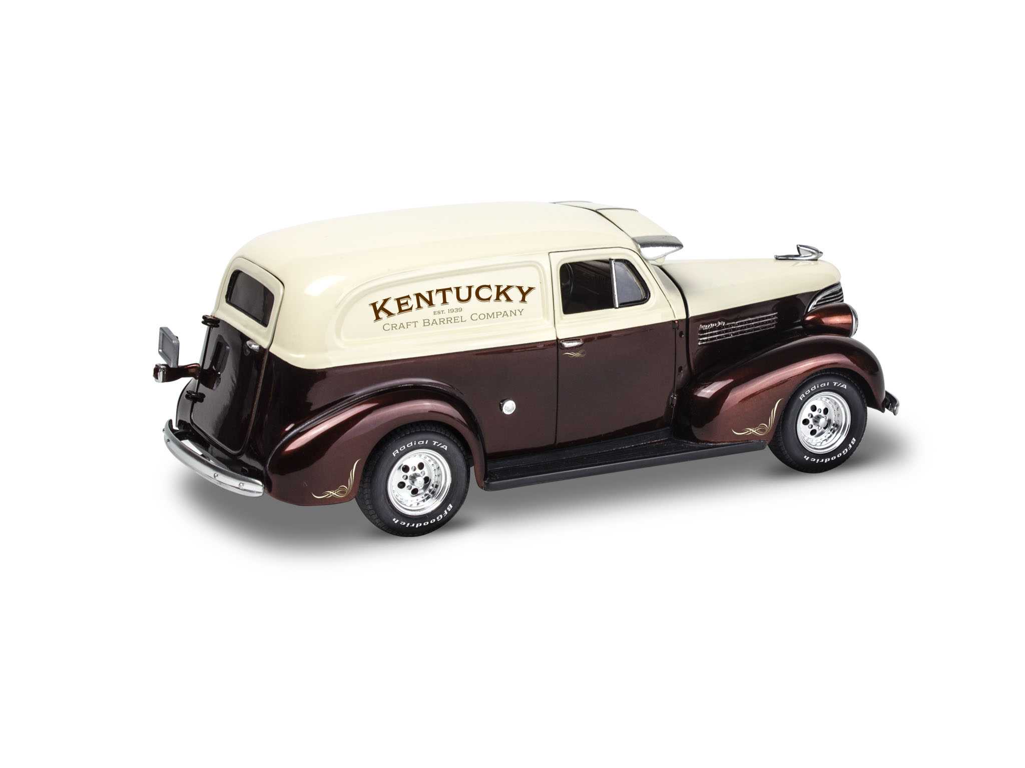 Plastic ModelKit MONOGRAM auto 4529 - 1939 Chevy Sedan Delivery (1:24)
