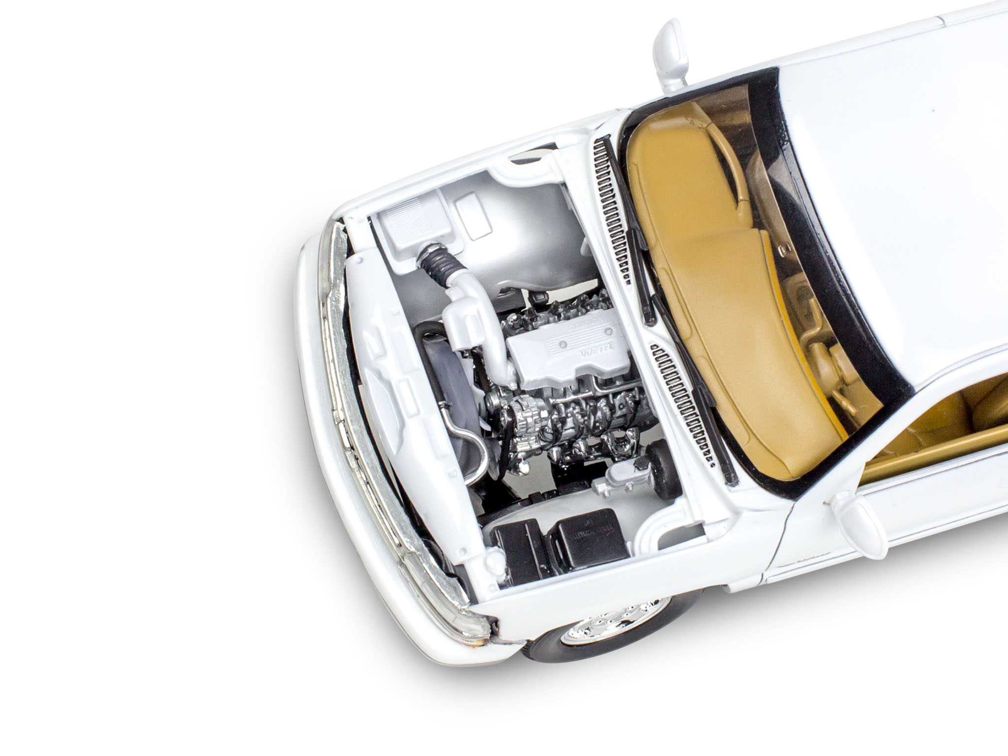 Plastic ModelKit MONOGRAM auto 4538 - 1999 Chevy Silverado Custom Pickup (1:25)