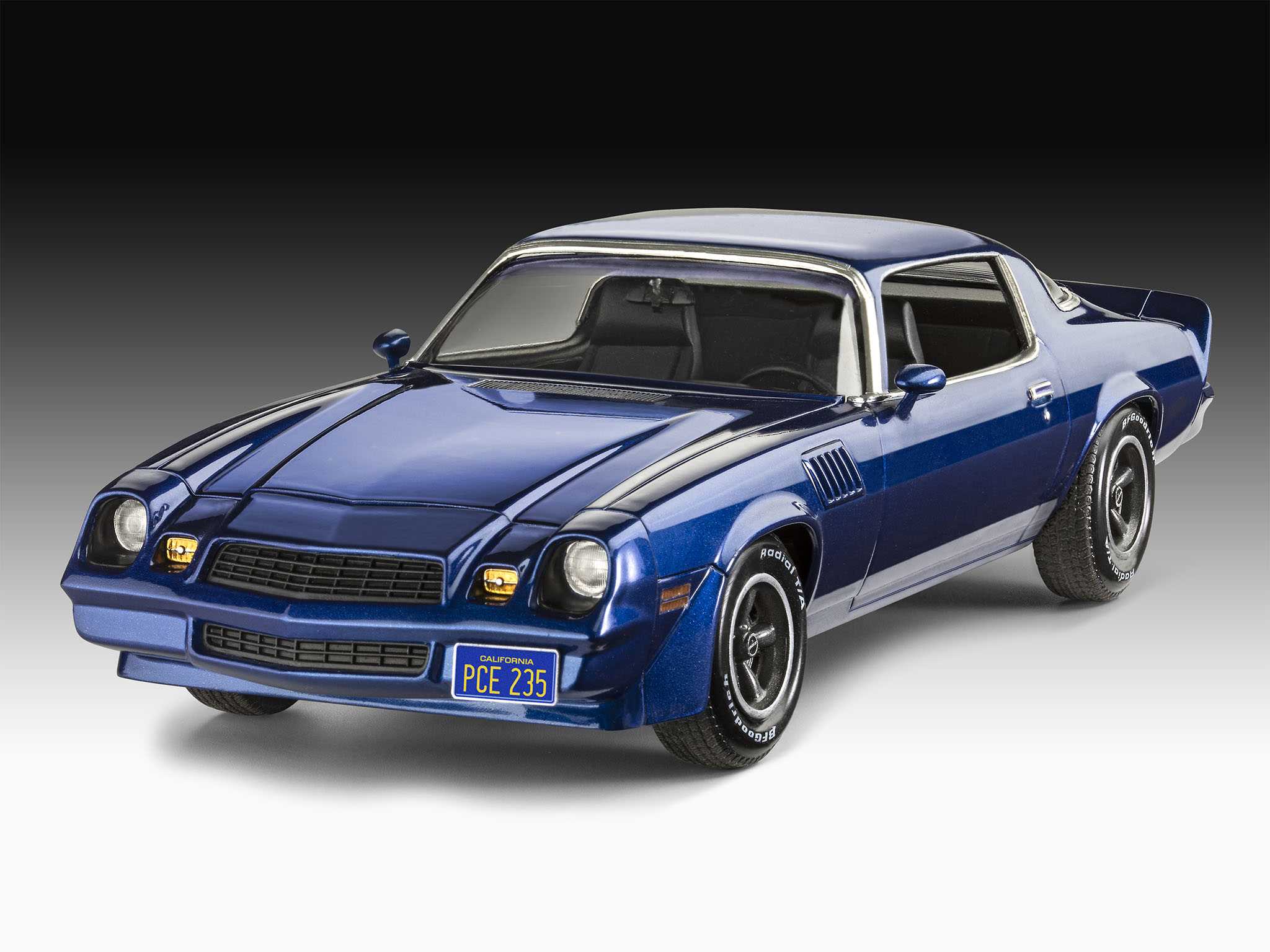 Plastic ModelKit STRANGER THINGS auto 07728 - Chevy Camaro Z/28 (1:24)