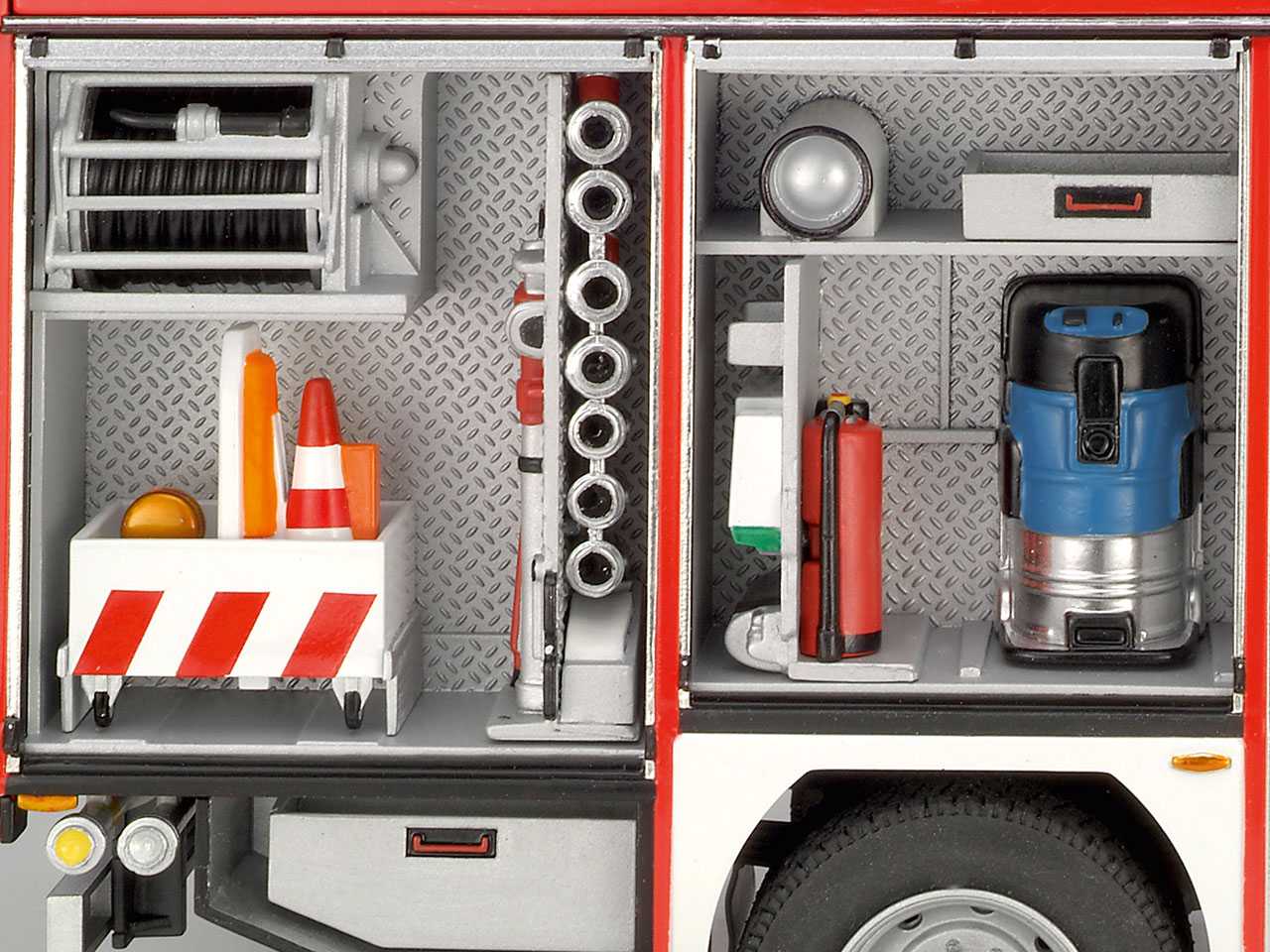 Plastic ModelKit auto 07452 - Schlingmann HLF 20 (MAN TGM Euro 6) (1:24)