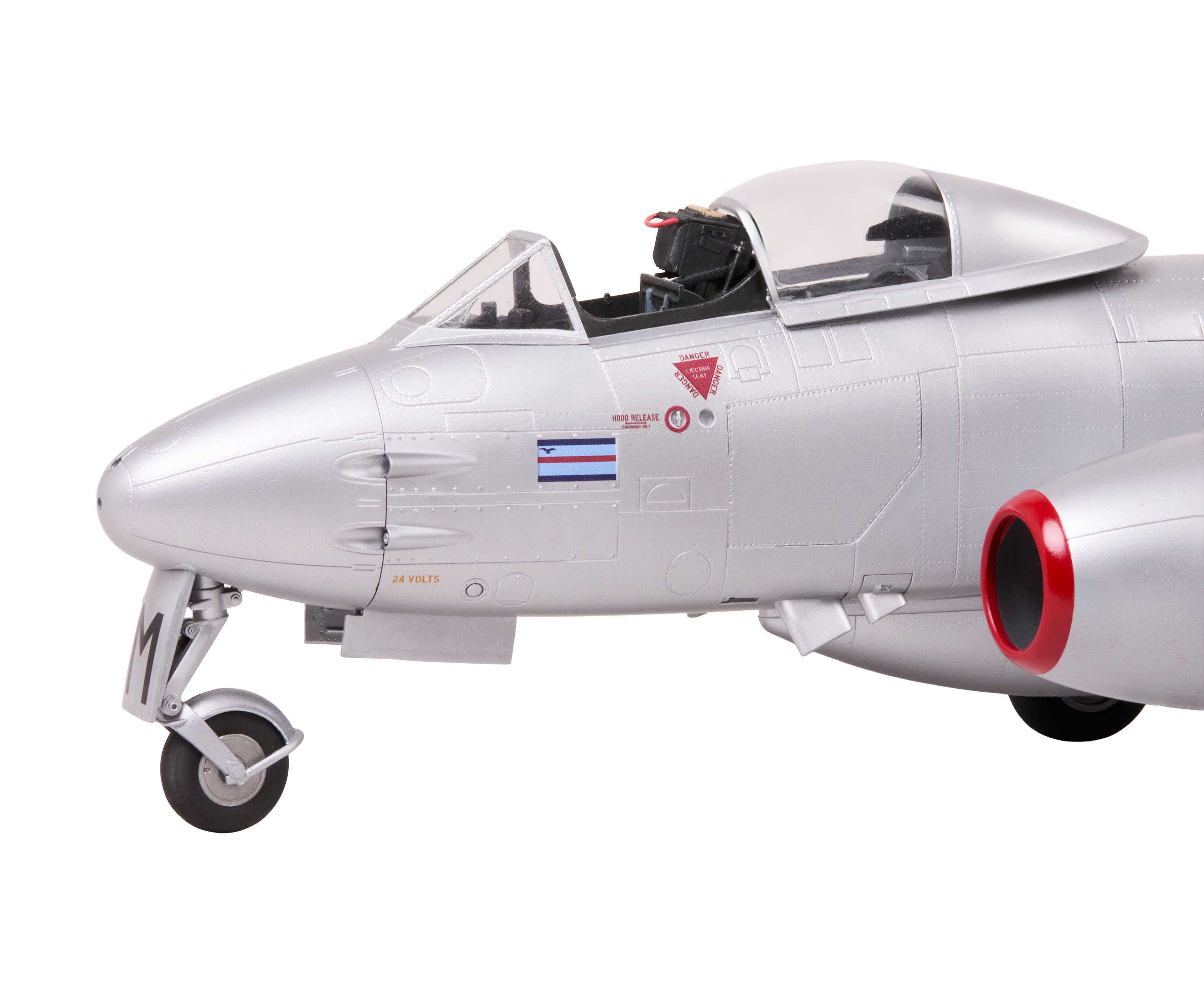 Plastic ModelKit letadlo 03779 - Gloster Meteor F.8/FR.9 (First Edition) (1:32)