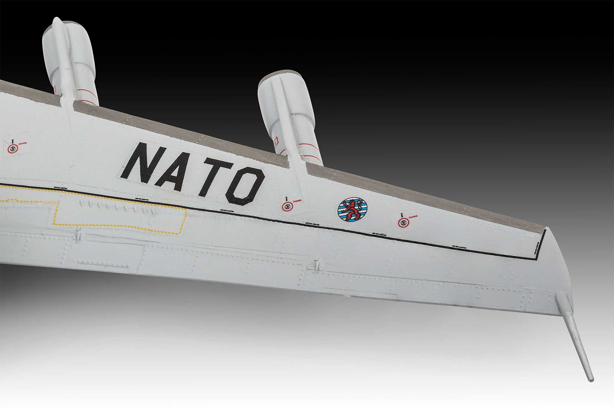 Plastic ModelKit letadlo 03794 - Boeing E-3A (1:144)