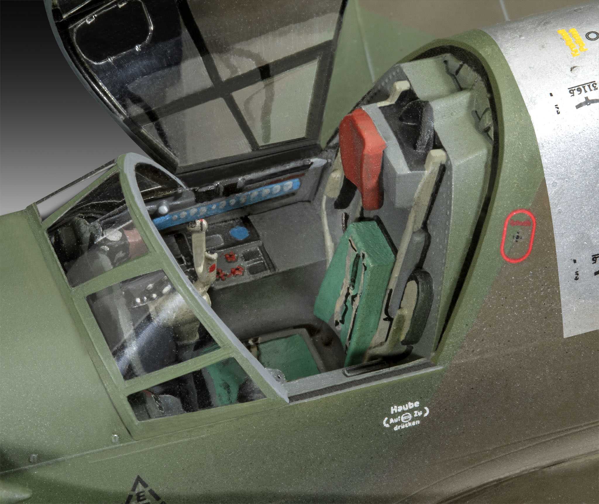 Plastic ModelKit letadlo 03795 - Do335 Pfeil (1:48)