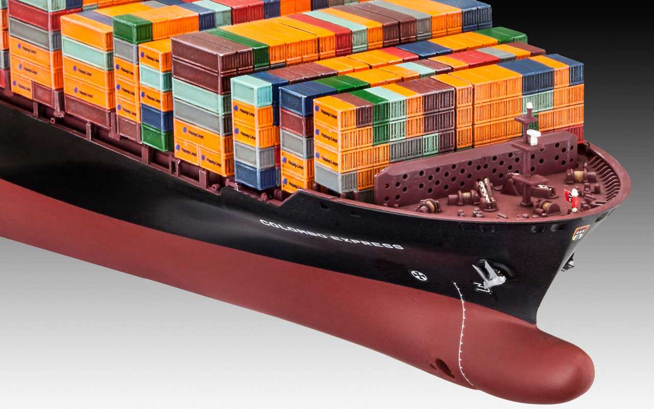 Plastic ModelKit loď 05152 - Container Ship Colombo Express (1:700)